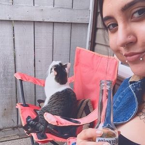 Meet your Posher, Natalie